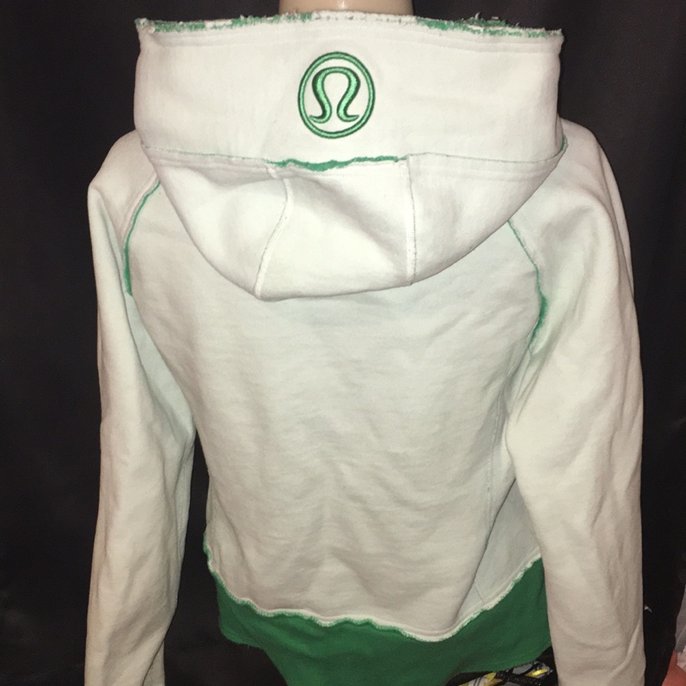 Lululemon Distressed Scuba Hoodie Green Size 6